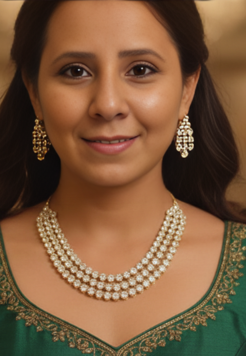 Gold three tier stonework choker set